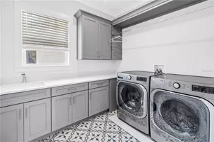 151 17th Ave N, Saint Petersburg, FL 33704 - Photo 33