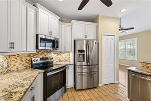 10801 Spring Mountain Pl, Tampa, FL 33626 - Photo 19
