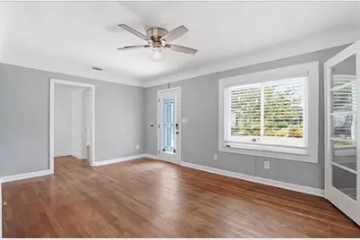 3145 8th Avenue N, Saint Petersburg, FL 33713 - Photo 5