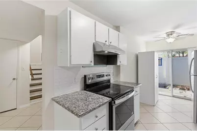 2058 Sunset Point Road #15, Clearwater, FL 33765 - Photo 7