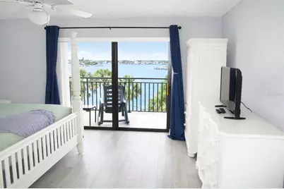9825 Harrell Avenue #404, Treasure Island, FL 33706 - Photo 19