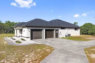 17545 Glenda Dr, Spring Hill, FL 34610 - Photo 73