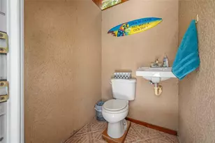 15314 Lake Magdalene Blvd, Tampa, FL 33618 - Photo 77