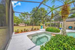 15314 Lake Magdalene Blvd, Tampa, FL 33618 - Photo 75