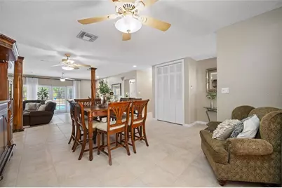 15314 Lake Magdalene Boulevard, Tampa, FL 33618 - Photo 21