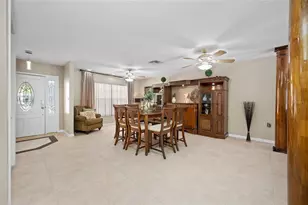 15314 Lake Magdalene Blvd, Tampa, FL 33618 - Photo 19