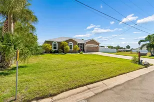 403 Flamingo Dr, Apollo Beach, FL 33572 - Photo 83