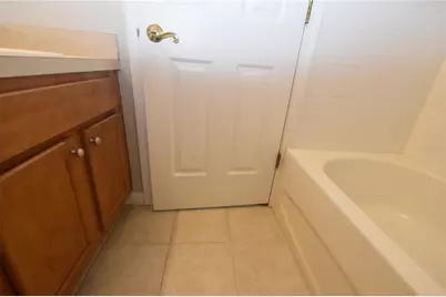 4901 Elizabeth Anne Circle, Tampa, FL 33616 - Photo 11