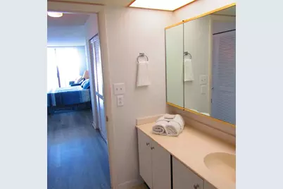 1430 Gulf Boulevard #404, Clearwater Beach, FL 33767 - Photo 23
