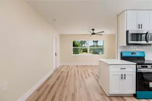10 164th Ave, Redington Beach, FL 33708 - Photo 15