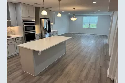 4681 1st Street NE #405, Saint Petersburg, FL 33703 - Photo 3