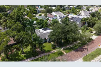 3712 Foster Hill Drive N, Saint Petersburg, FL 33704 - Photo 39