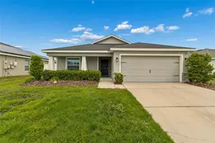 7011 Gideon Cir, Zephyrhills, FL 33541 - Photo 1