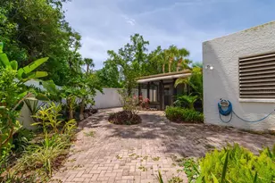 318 Timber Lake Dr, Bradenton, FL 34210 - Photo 53