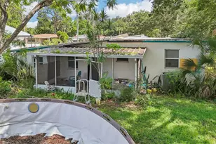 2524 Novus St, Sarasota, FL 34237 - Photo 19