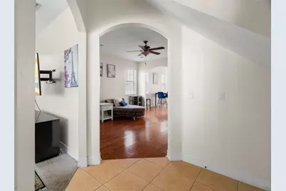 316 34th Avenue N, Saint Petersburg, FL 33704 - Photo 7