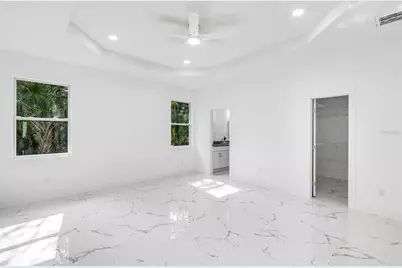 806 W Lowry Lane, Tampa, FL 33604 - Photo 23
