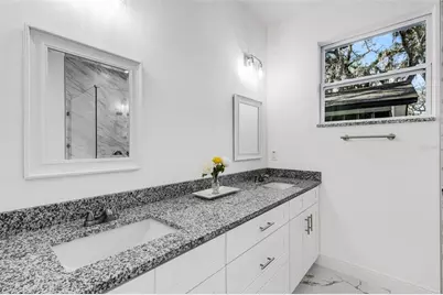 806 W Lowry Lane, Tampa, FL 33604 - Photo 27