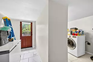 3007 N Central Ave, Tampa, FL 33603 - Photo 21
