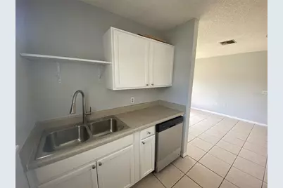 605 Hennessee Street, Lakeland, FL 33805 - Photo 3