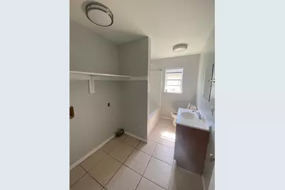 605 Hennessee Street, Lakeland, FL 33805 - Photo 5