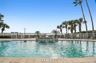 4304 Bay Club Cir, Tampa, FL 33607 - Photo 35