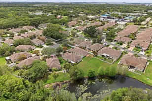 1154 Sarah Ct, Dunedin, FL 34698 - Photo 9