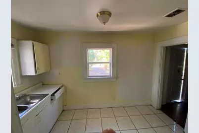 610 28th Avenue S, Saint Petersburg, FL 33705 - Photo 5
