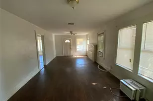 610 28th Ave S, Saint Petersburg, FL 33705 - Photo 3