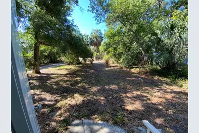 610 28th Avenue S, Saint Petersburg, FL 33705 - Photo 15