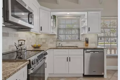 324 173rd Avenue E, North Redington Beach, FL 33708 - Photo 13