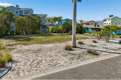 211 176th Terrace Drive E, Redington Shores, FL 33708 - Photo 3