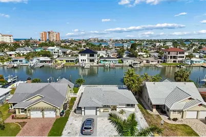 211 176th Terrace Drive E, Redington Shores, FL 33708 - Photo 13