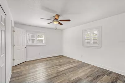 5909 71st Street N, Saint Petersburg, FL 33702 - Photo 11