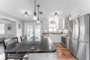 1150 48th St N, Saint Petersburg, FL 33713 - Photo 9