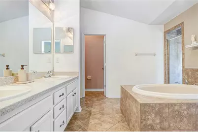 1209 Spotted Lilac Lane, Plant City, FL 33563 - Photo 17