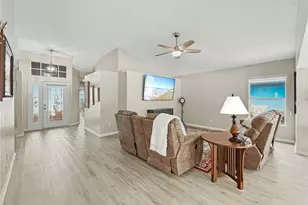 2309 E Del Webb Blvd, Sun City Center, FL 33573 - Photo 11