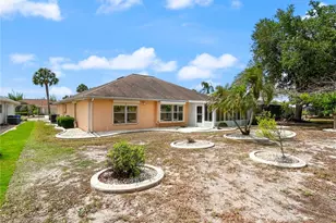 2309 E Del Webb Blvd, Sun City Center, FL 33573 - Photo 37