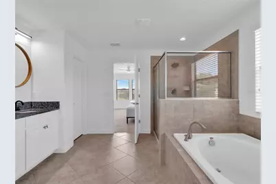 5052 Ivory Stone Drive, Wimauma, FL 33598 - Photo 31