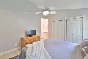 12832 Coverdale Dr, Tampa, FL 33624 - Photo 15