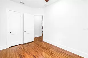 2220 23rd St S, Saint Petersburg, FL 33712 - Photo 37