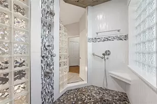 62 Camelot Ridge Dr, Brandon, FL 33511 - Photo 27