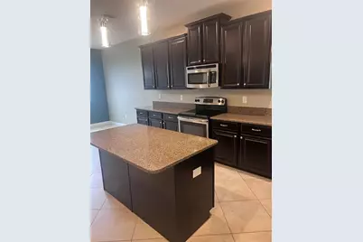 2502 Cumberland Cliff Drive, Ruskin, FL 33570 - Photo 5