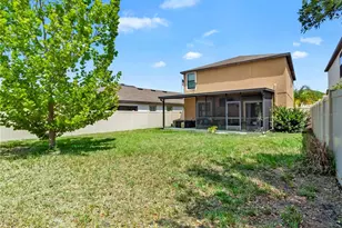 5025 Brickwood Rise Dr, Wimauma, FL 33598 - Photo 13