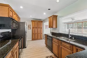 546 Gershwin Dr, Largo, FL 33771 - Photo 23