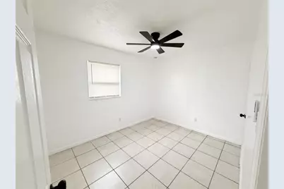 3916 E Genesee Street, Tampa, FL 33610 - Photo 5