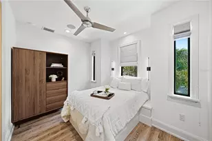 2903 W Hawthorne Rd, Tampa, FL 33611 - Photo 55