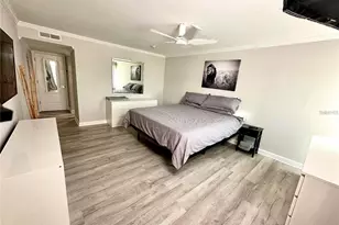 4908 38th Way S, Saint Petersburg, FL 33711 - Photo 9