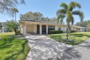 2035 Hampstead Cir, Sun City Center, FL 33573 - Photo 1