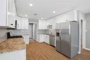 5127 4th Ave S, Saint Petersburg, FL 33707 - Photo 11